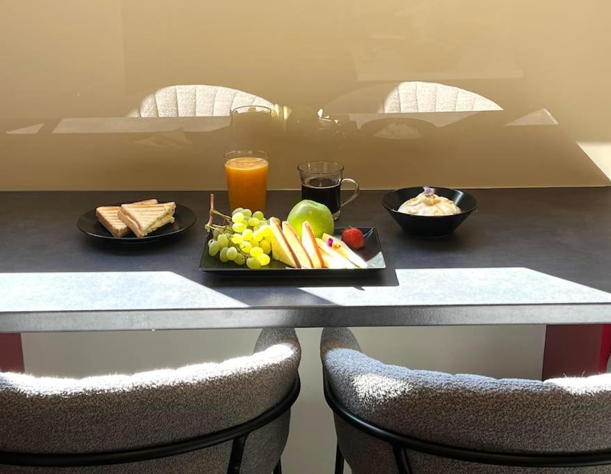 Acropolis View Apartment Athens Downtown Ngoại thất bức ảnh